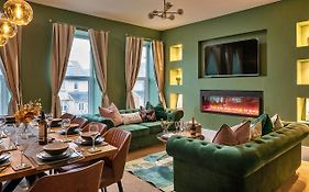Finest Retreats - Peace Retreats Penthouse